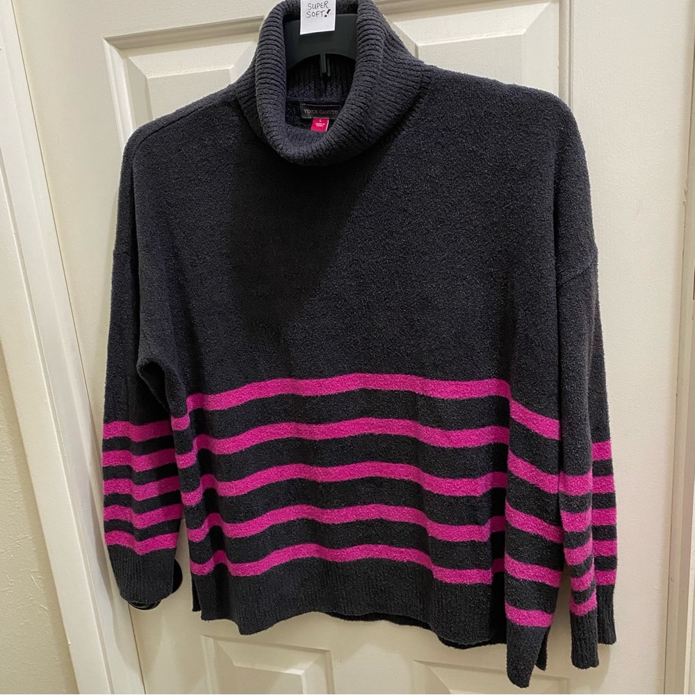 Vince Camuto Soft☁️Lightweight☁️ Striped Sweater - Picture 2 of 6